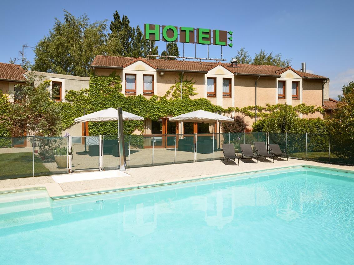 Hotel Logis Des Trois Massifs Claix  Exterior foto